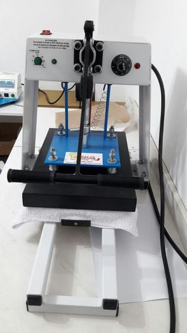 Máquina de Estampar e Fazer Chinelos Compacta Print