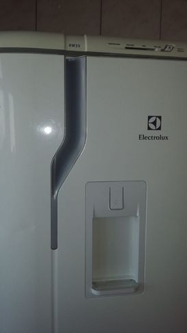 Refrigerador Electrolux Rw35 262 Litros Branco 220v