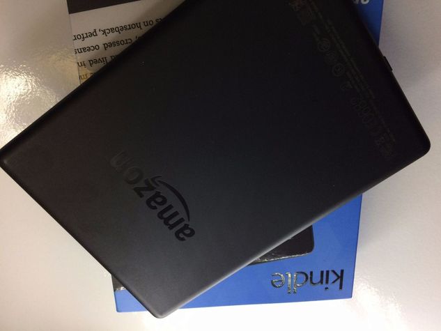 Kindle 8ª Geração Amazon Tela 6" 4gb Wi Fi Preto