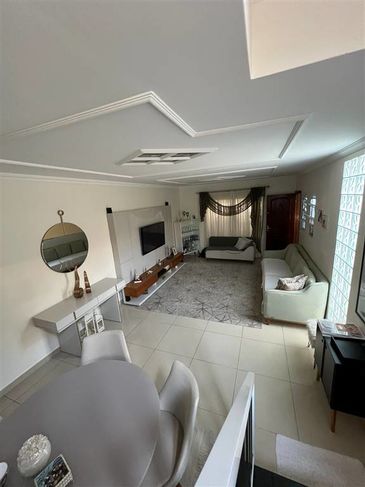 Casa com 130 m² - Vila Tupi - Praia Grande SP
