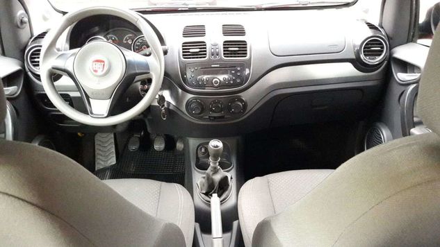 Fiat Grand Siena Attractive 2013