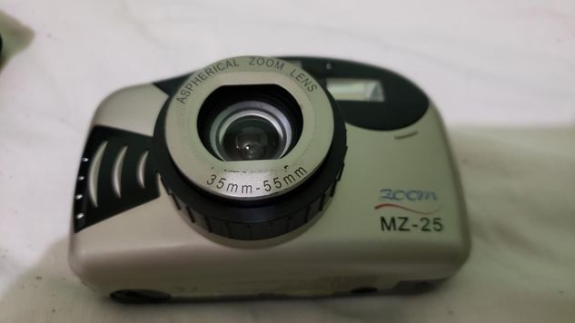 Antiga Câmera Fotográfica Analógica Zoom Mz-25