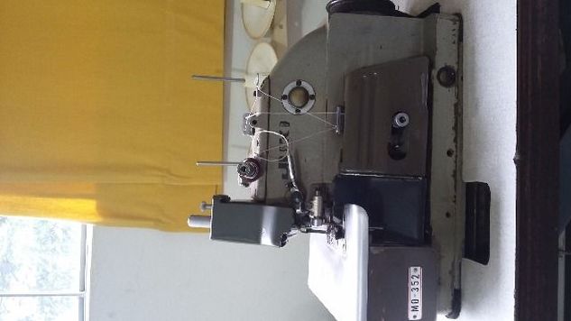 Máquina de Costura Indústrial Overlock Juki