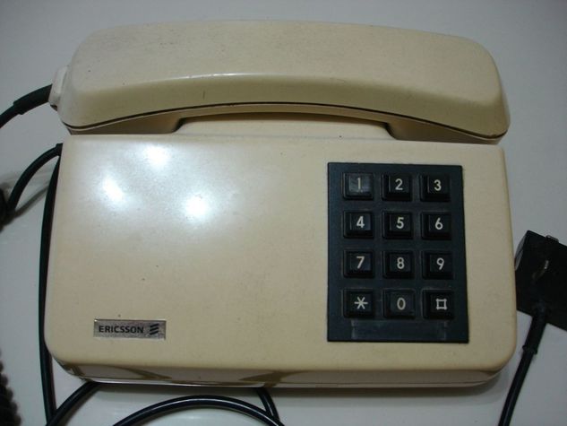 Telefone Antigo de Tecla