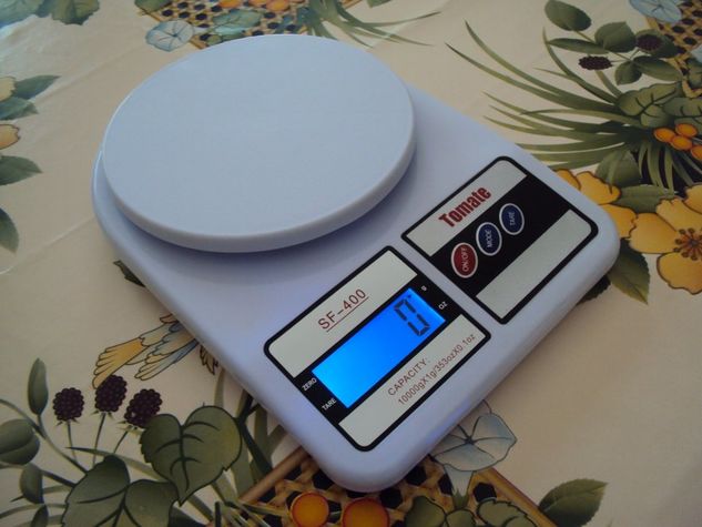 Balança Digital para Cozinha Pesa de 1g Até 10kg Novinha