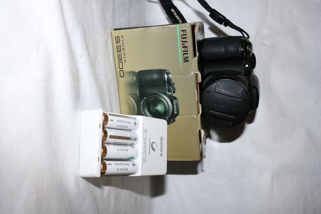 Câmera Fotográfica - Fujifilm Finepix S3300