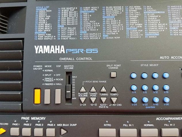 Teclado Yamaha Psr 85 Touch Response Impecável