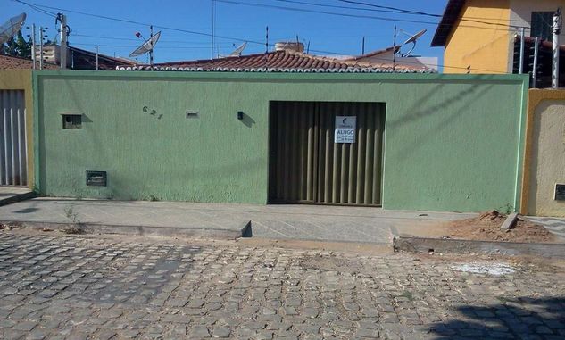 Alugo Casa no Santa Delmira Mossoró/rn