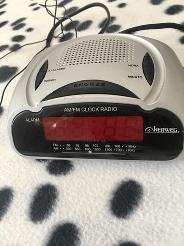 Radio Relógio