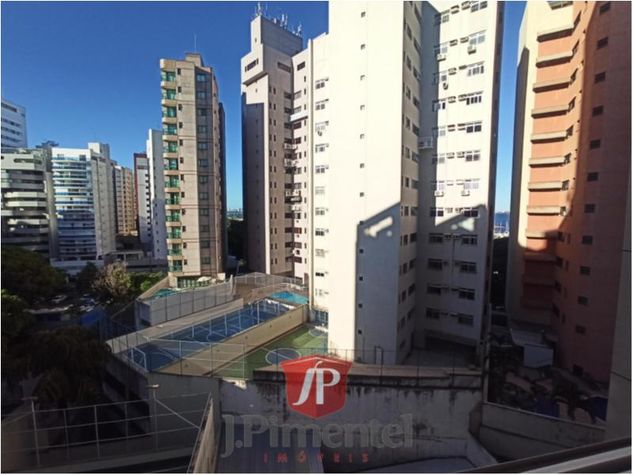 Apartamento com 3 Dorms em Vitória - Praia do Canto por 720 Mil à Venda