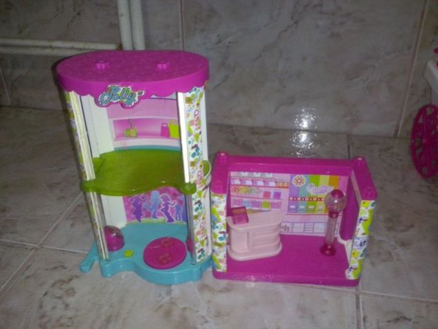 Conjunto de Brinquedos Barbie e Polly