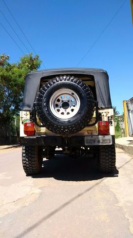 Jeep Willys 1981