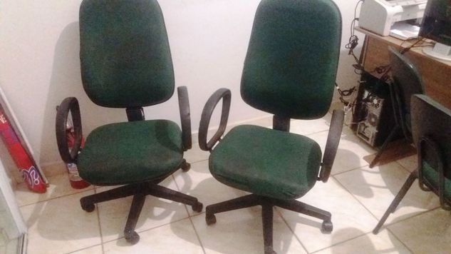 2 Cadeiras Presidente