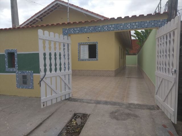 Minha Casa Minha Vida em Itanhaém, Casa Em Rua Pavimentada 