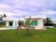 Vende-se Casa no Condomínio Lagoa da Praia em Guarapari-es